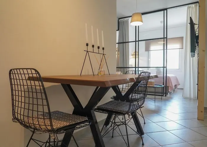 Jelinas Bright Apartment In The Centre Of Nafplio